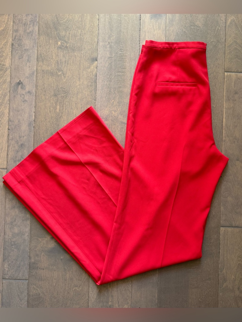 Alice + Olivia Dylan High-Waisted Wide-Leg Pants - Picture 12 of 16